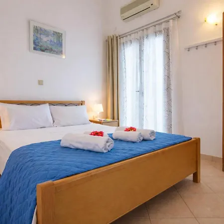32sq With Balcony Vlachopoulátika